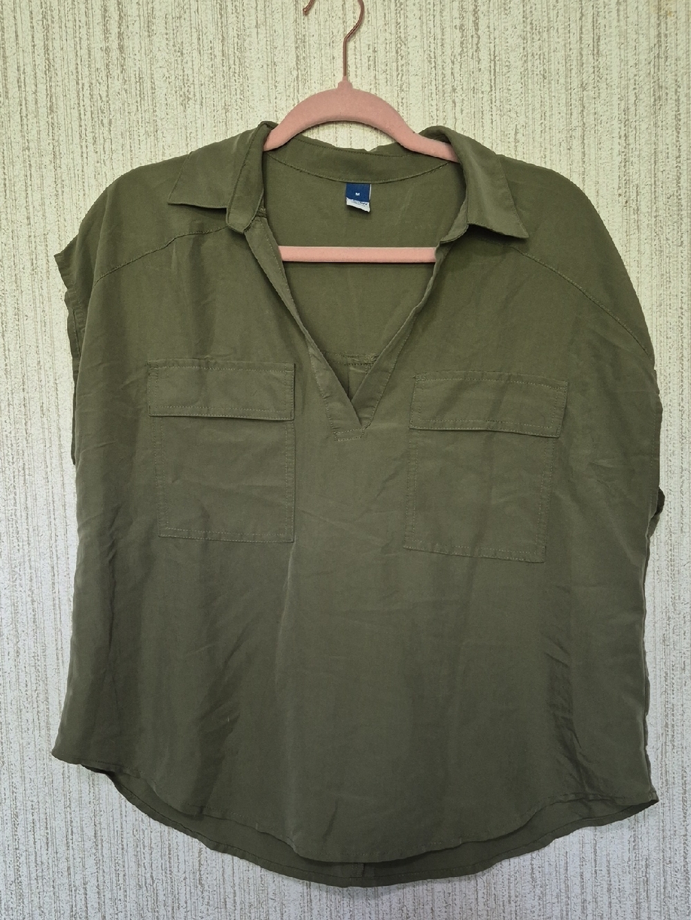 Old Navy Size Medium Green Short Sleeve Blouse
